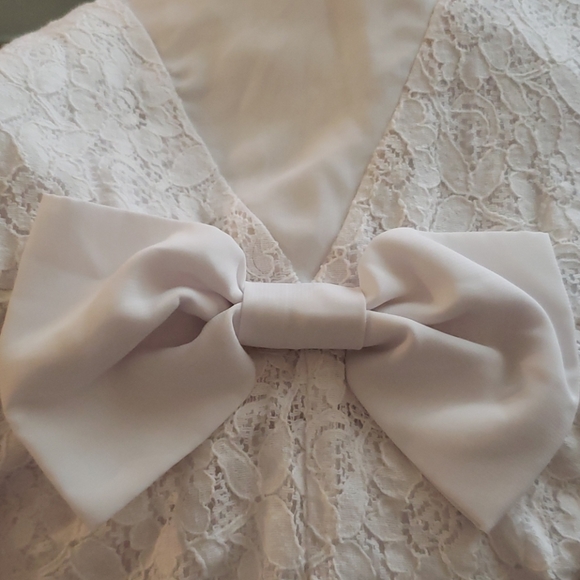 Dress - Picture 3 of 8